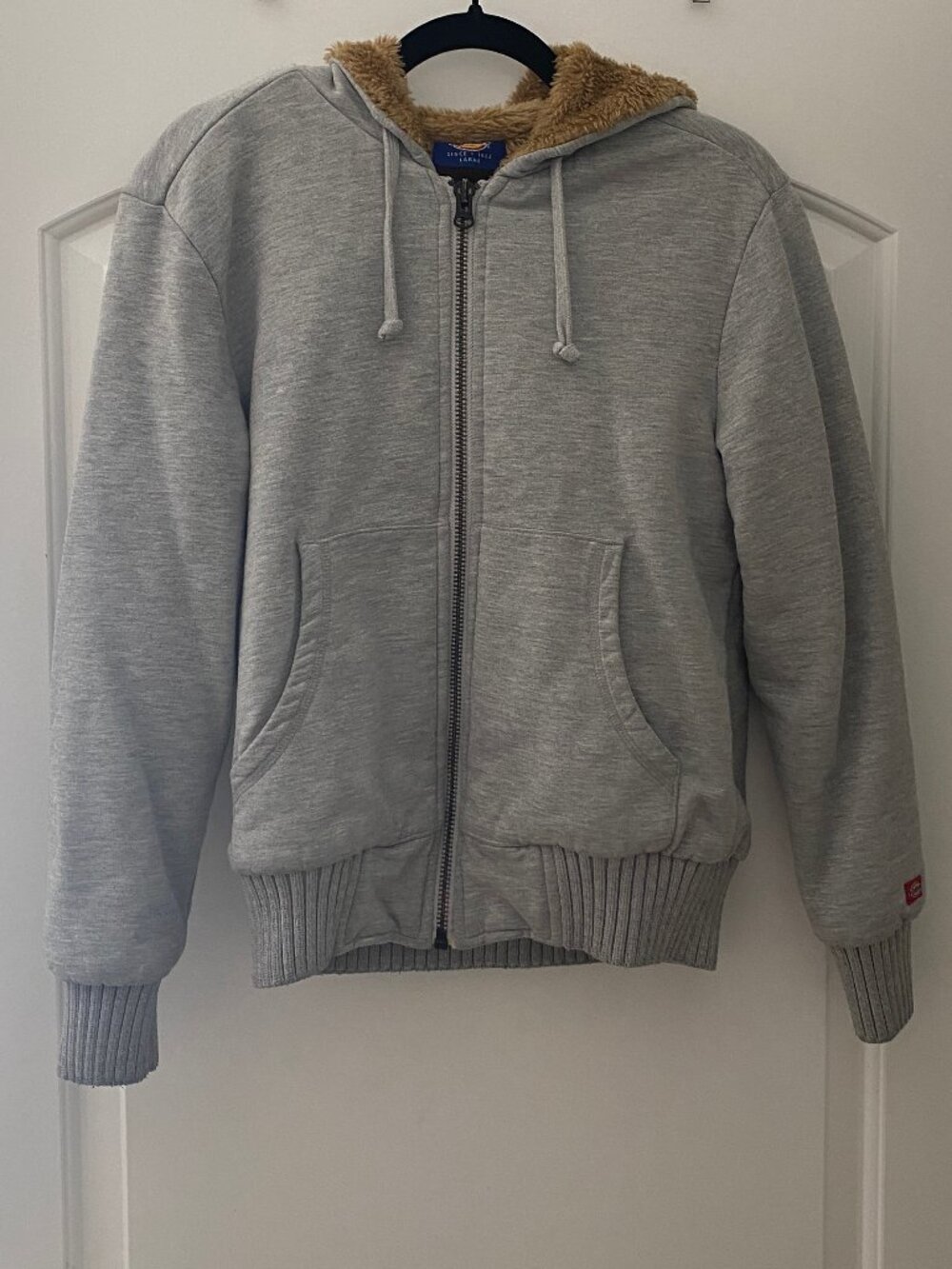 Dickies Women's Grey Hoodie with Light Brown Fake Fur Lining (US Size L)